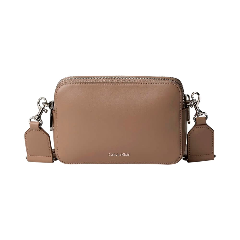 Anúncio: CARTERA CALVIN KLEIN 4F3165G 240