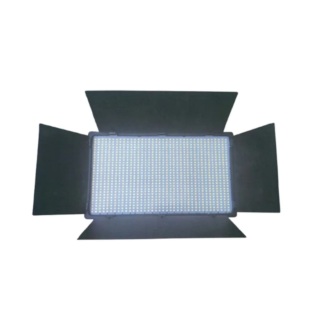 Anúncio: Satellite Kit LED Professional 3 Color A-MK600E