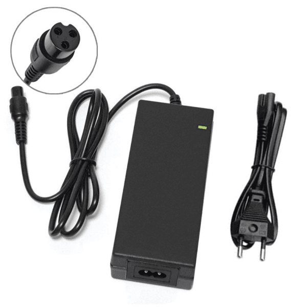 Anúncio: Fonte de Alimentaçao Para Patinete YTL-42-2000 / 42V / 2000mA / 100-240 ~ 50/60Hz - Preto