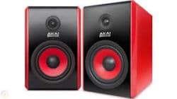 Aparelho de Som Akai Rpm 800
