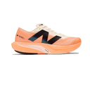 Tênis Feminino New Balance FuelCell Rebel V4