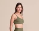 Top Live Curve Sense Feminino M Olive Tam. M