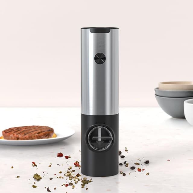 Moedor Elétrico Satellite Ag-22 Preto/Prata