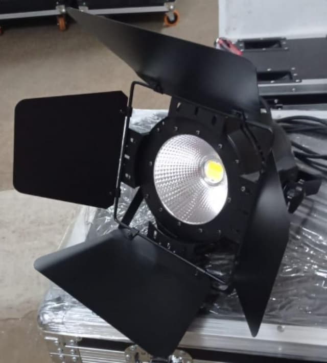 Luminária de LED Prolight 100W Quente/100W Frio
